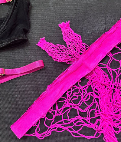 Two-Color Splicing Lingerie Set - Three-Piece Strap - Fashions Envy