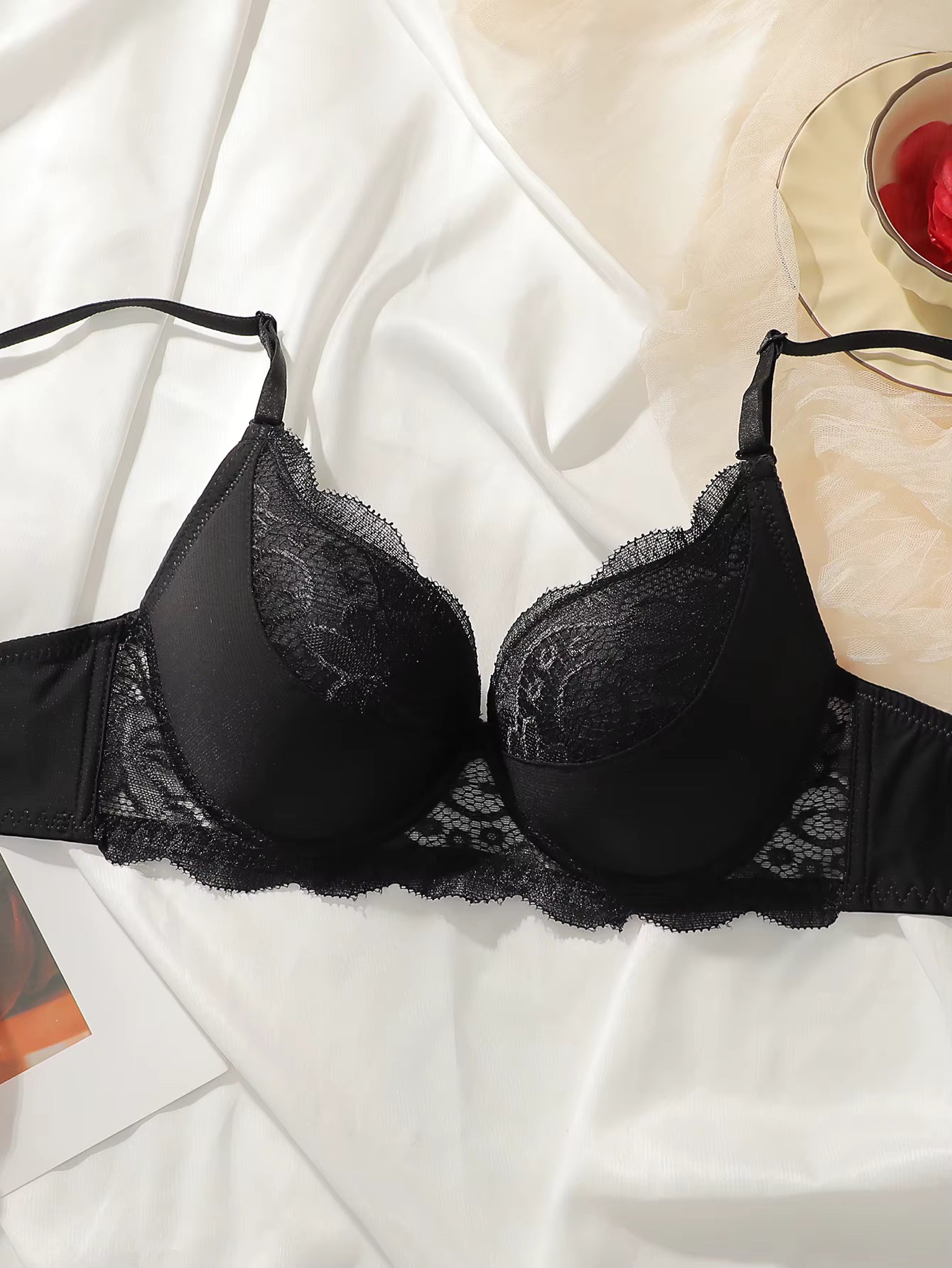 Lace Push Up Bra - Color Block Contrast Design - Fashions Envy