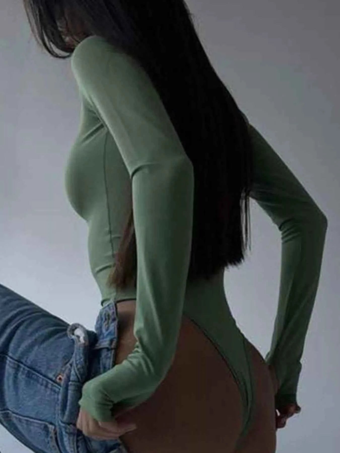 Long Sleeve Slim Fit Bodysuit
