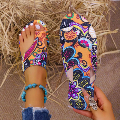 Comfortable Toe Loop Flat Sandals - Fashions Envy