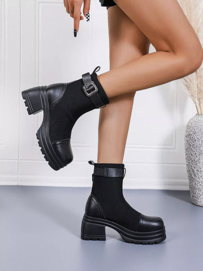 Trendsi Block Heel Ankle Boots in Black with Buckle Detail and Chunky Sole