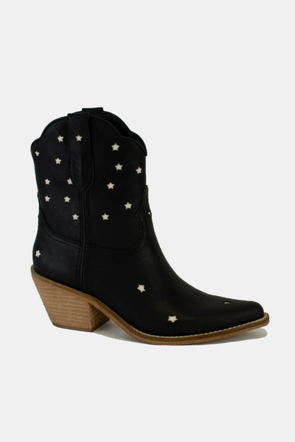 Black Faux Leather Star-Shaped Cutouts Point Toe Boots