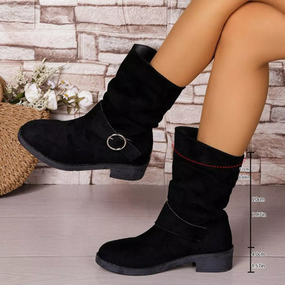 Chic Slouchy Boots in Black with Stylish Buckle Detail for a Fashionable Look