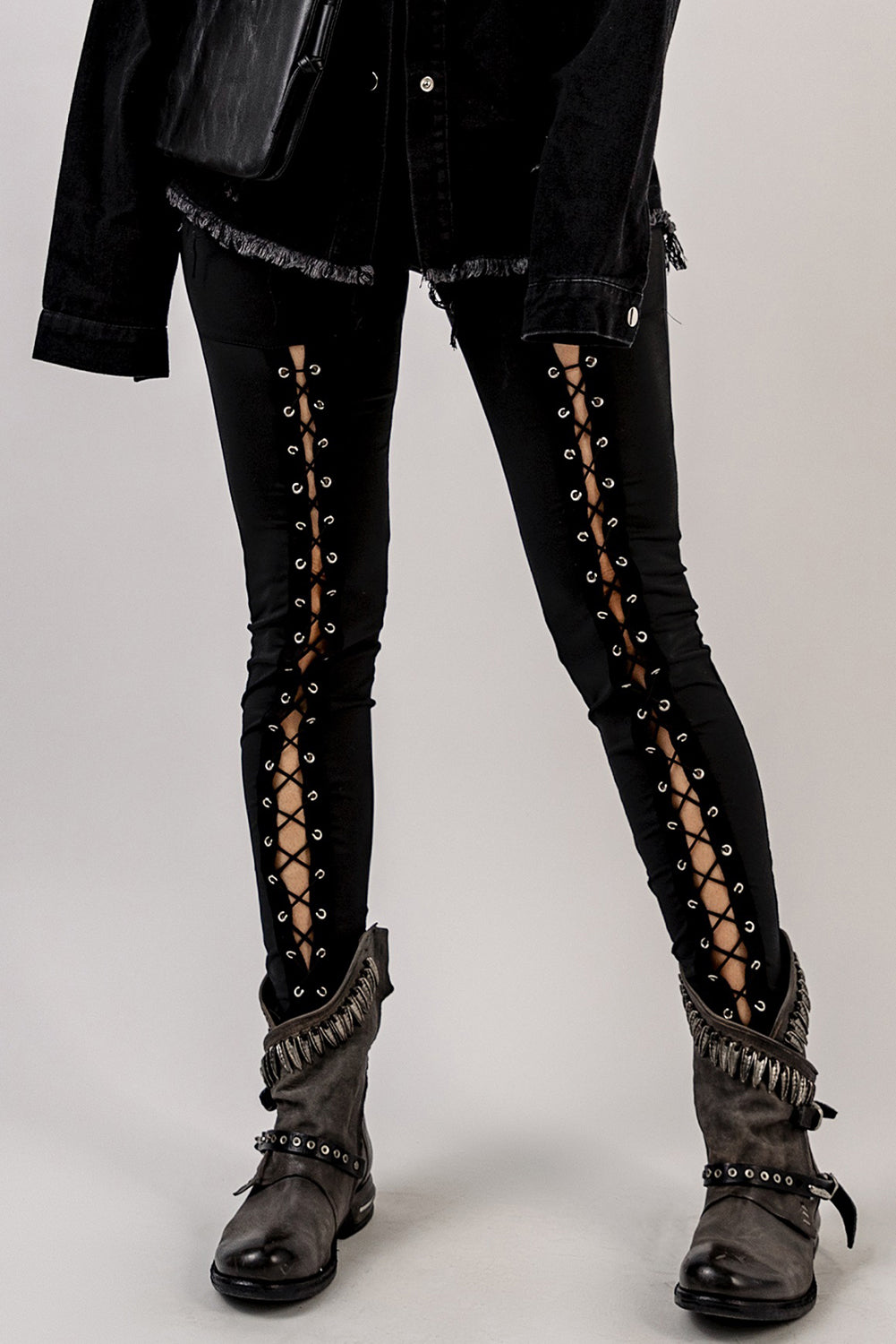 Chic Grommet Lace Up Leggings