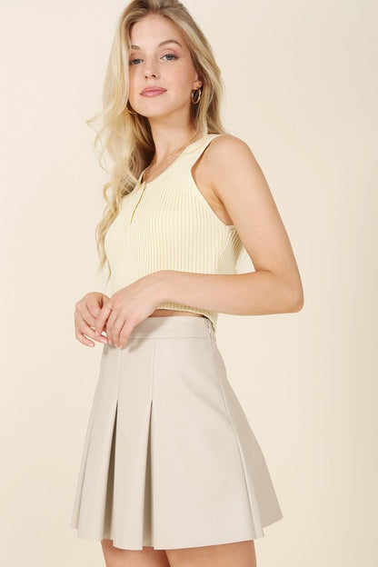 Side Zipper Vegan Leather Pleated Mini Skirt