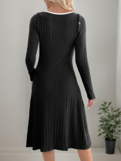 Two-Piece Dress Set - Slit Dress with Detachable Sleeves