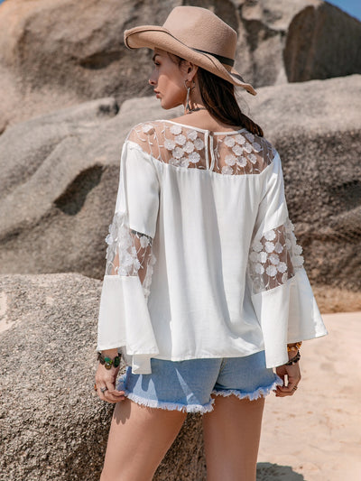 White Lace Round Neck Long Sleeve Blouse