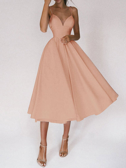 Elegant A-Line Maxi Dress in Soft Pink with Spaghetti Straps and Flowing Skirt for Femininity
