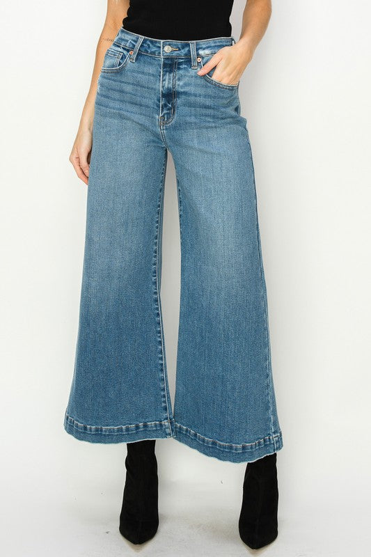 Artemis Vintage high rise light wash wide leg Stretch Denim Jeans with cropped flare hem
