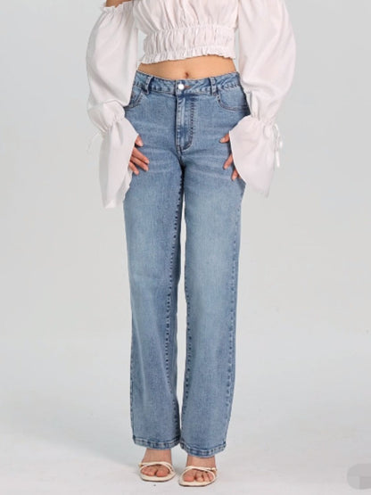 Straight Leg Stretchy Light Denim Jeans with Pockets