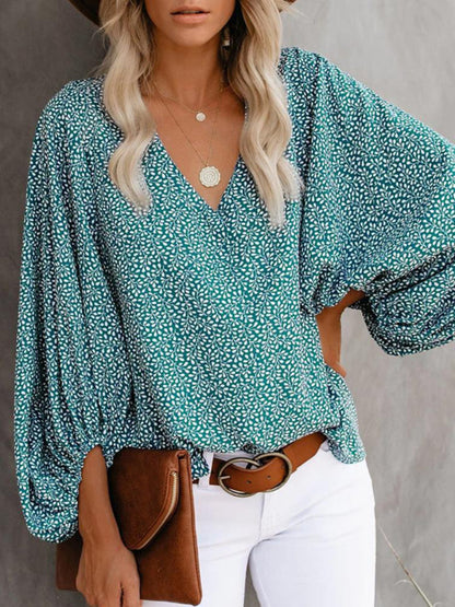 V-neck Casual Printed Lantern Sleeve Top