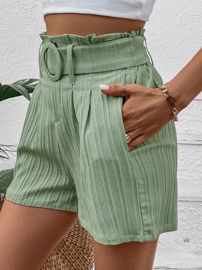 Small Fresh Green Solid Color Pleated Shorts