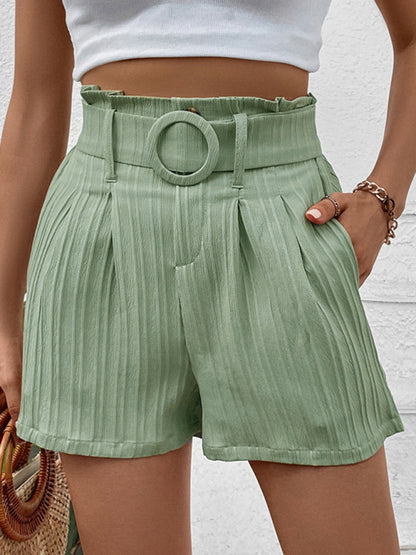 Small Fresh Green Solid Color Pleated Shorts