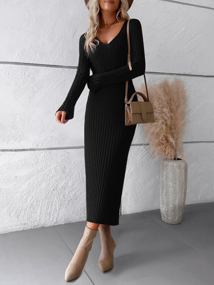 Elegant Solid Color V-neck Long-sleeved Sweater Dress