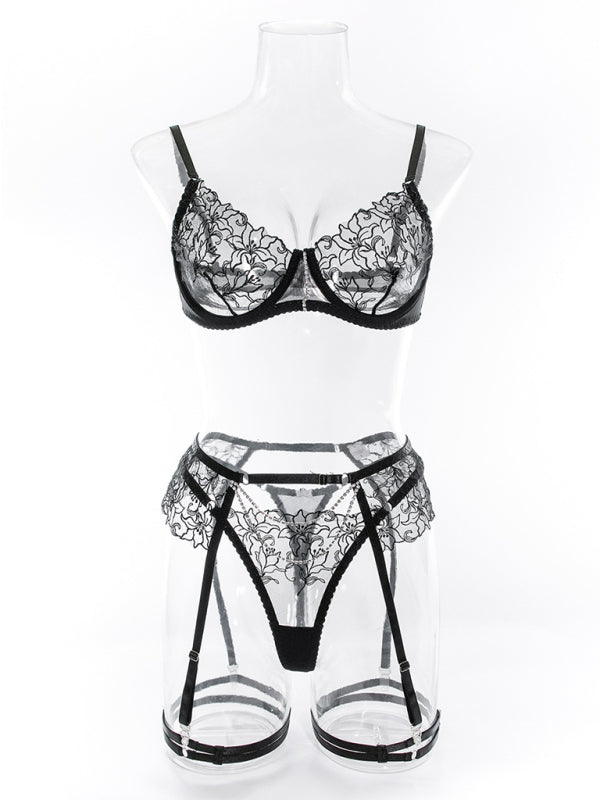 Elegant Floral Lace Woven Lingerie Set