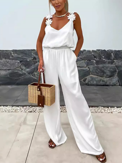 Casual Loose Sleeveless Flower Halter Jumpsuit with Pockets