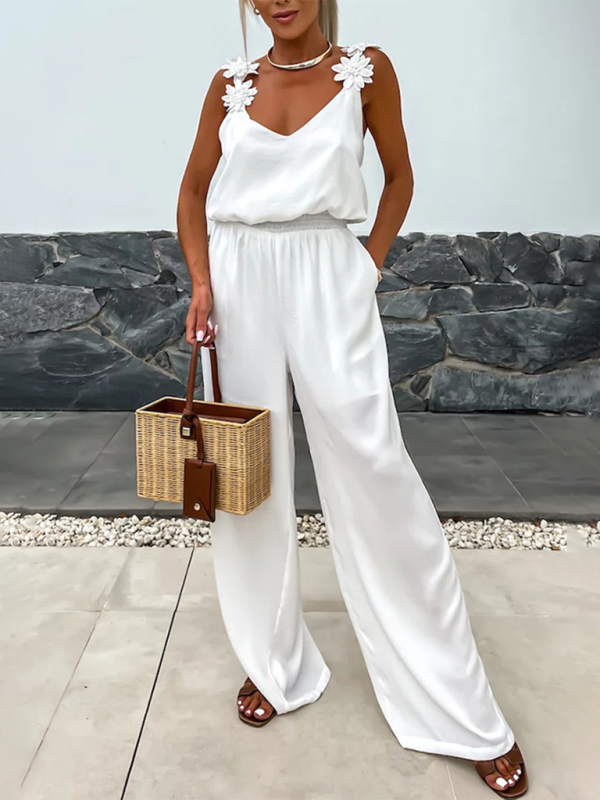 Casual Loose Sleeveless Flower Halter Jumpsuit with Pockets