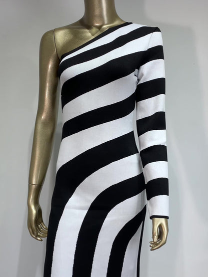 Zebra Print One-shoulder Long Sleeve Bare Leg Bandage Dress