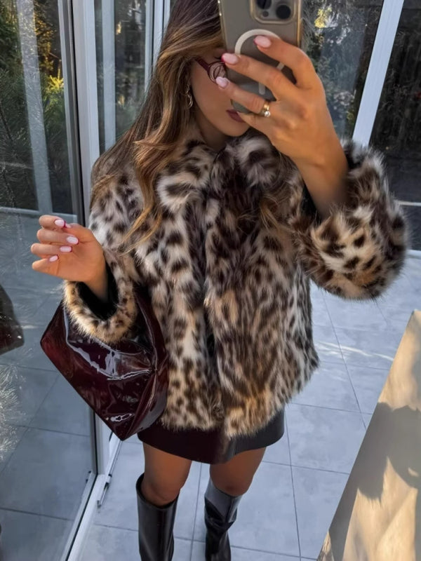 Wild Leopard Print Short Lapel Furry Coat