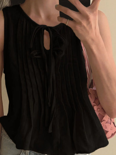 Trendsi black pleated keyhole top with tie neckline Sleeveless Summer Blouse for casual wear