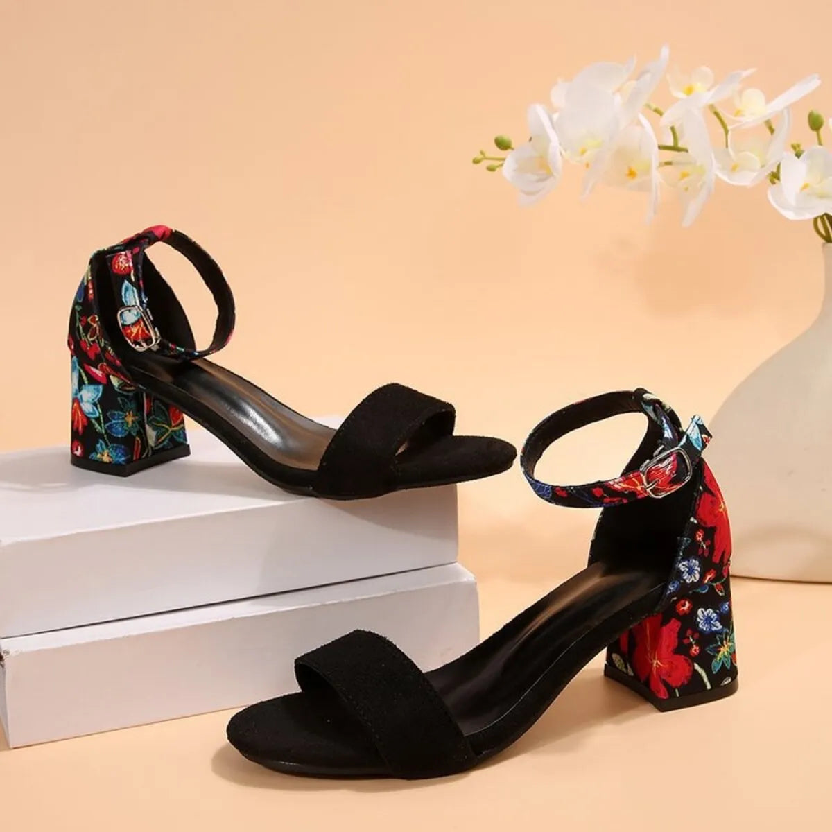 Trendsi floral block heel sandals with black suede toe strap and ankle strap Party-Ready Heels for evening events