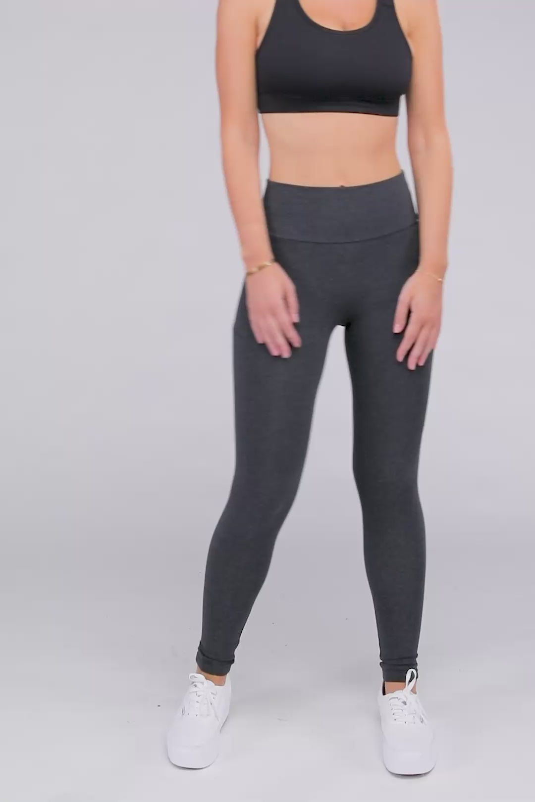 Active Leggings Featuring Concealed Pockets