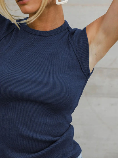 Trendsi Navy Round Neck T-Shirt with Sleeveless Design for Casual Summer Wear
