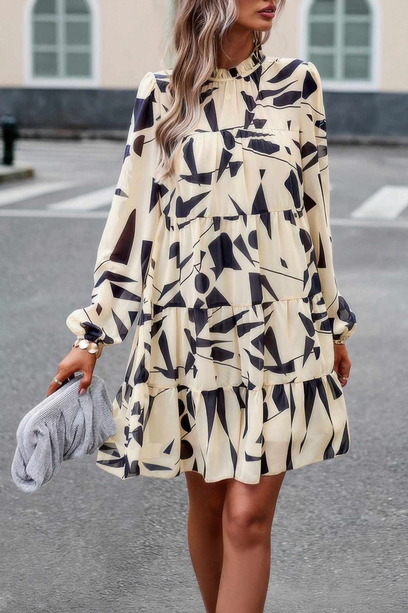 CCWHOLESALECLOTHING abstract print tiered dress ivory and black long sleeve ruffle tiers casual daywear