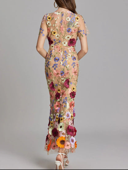 Trendsi floral embroidered sheer back Lined Evening Gown with fitted silhouette and multicolor appliques